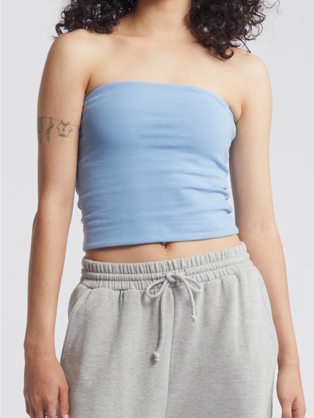 BP. SCALLOP TRIM TUBE TOP